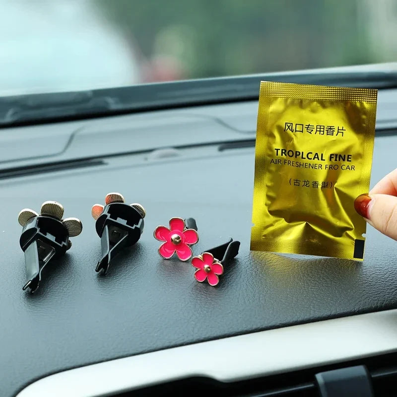Daisy Car Vent Aroma Diffuser Set