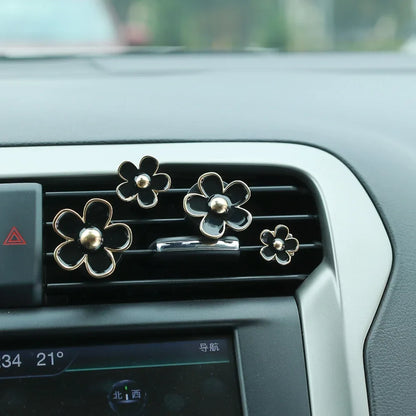 Daisy Car Vent Aroma Diffuser Set